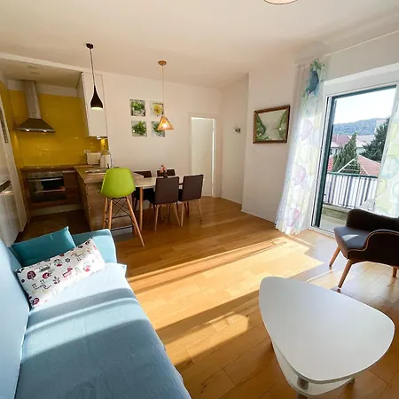 Apartment Charm