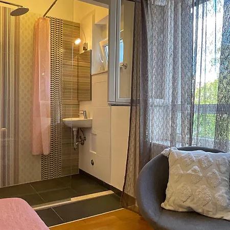 Apartment Charm